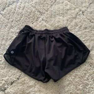 Size 4 hotty hot shorts!